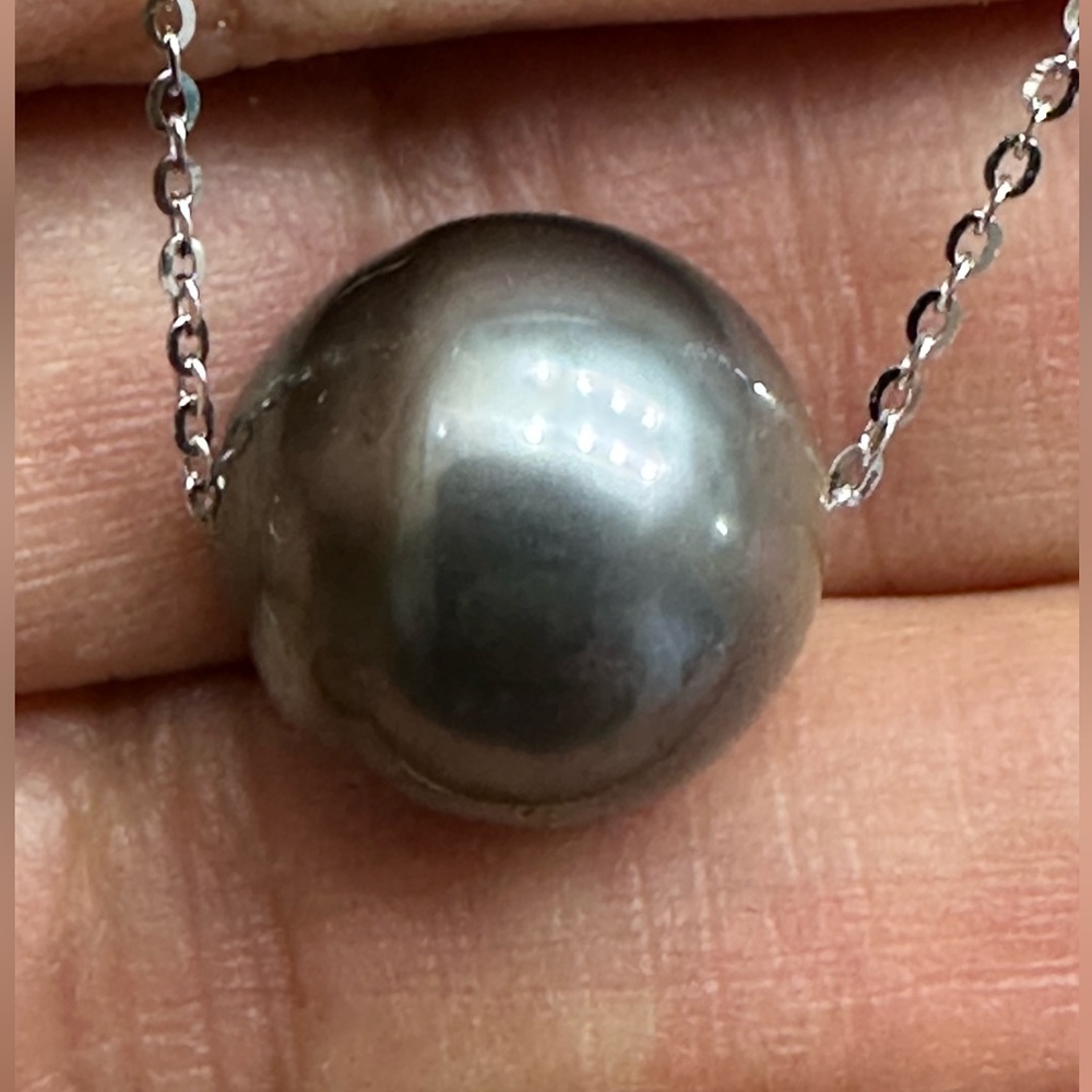 ✨ Genuine 13.6mm Tahitian Pearl Floating Necklace Sterling Silver ✨